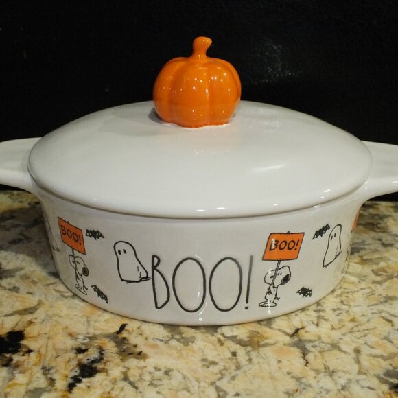 2024 Rae Dunn x Peanuts Snoopy Halloween “Boo” Mini Baking  Dish - Picture 2 of 5